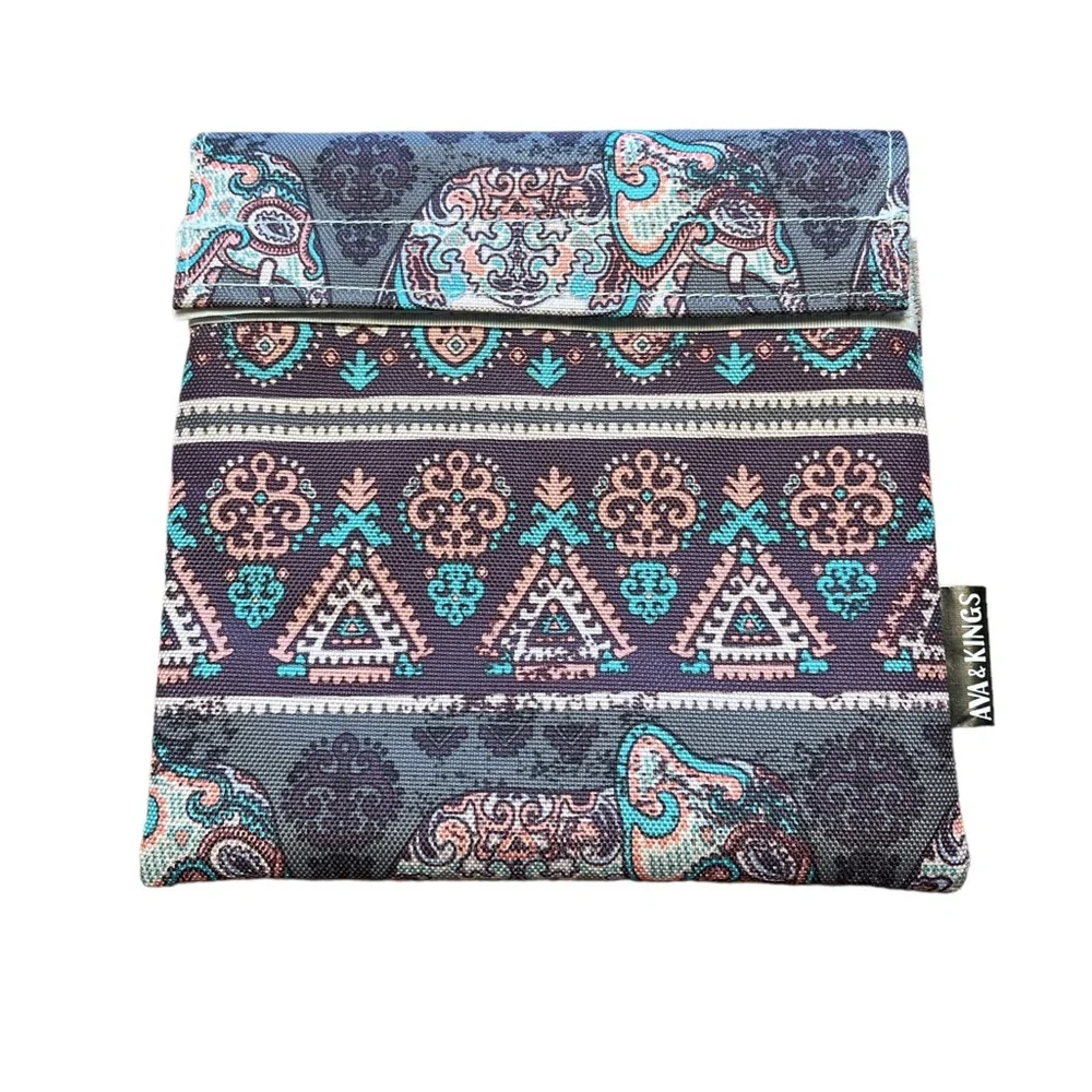 ✨ 3/$15 Ava & Kings Toiletry Bag Bundle